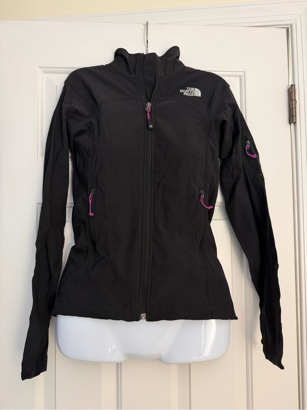 The North Face Summit Series Black Softshell Jacket XS